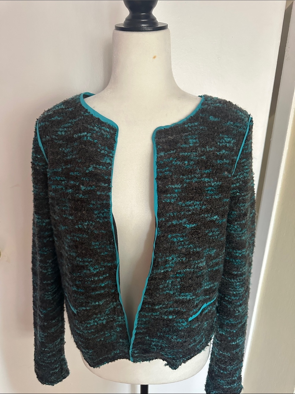 Willow & Clay Black and Teal Textured Open Blazer